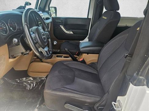 Used 2013 Jeep Wrangler Sahara w/ Connectivity Group AWD/4WD image 13