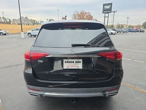 Used 2021 Mercedes-Benz GLE 350 4MATIC w/ Premium Package image 4