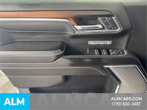 Used 2024 GMC Sierra 1500 Denali w/ Technology Package image 10