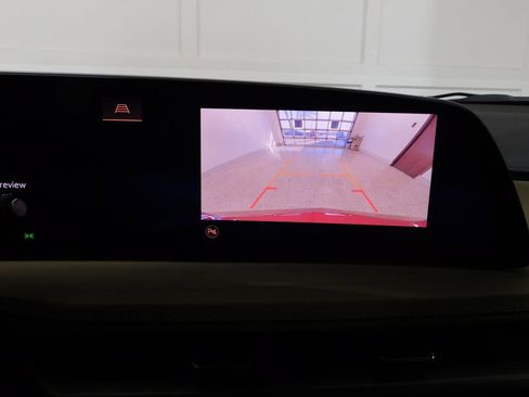 Used 2024 Cadillac XT4 Luxury w/ Cold Weather Package image 51