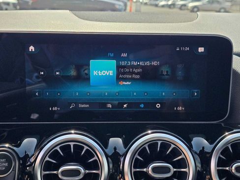 Used 2021 Mercedes-Benz GLA 250 4MATIC image 28