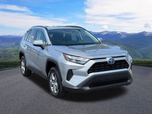Certified 2023 Toyota RAV4 XLE w/ XLE Grade Weather Package AWD/4WD image 8