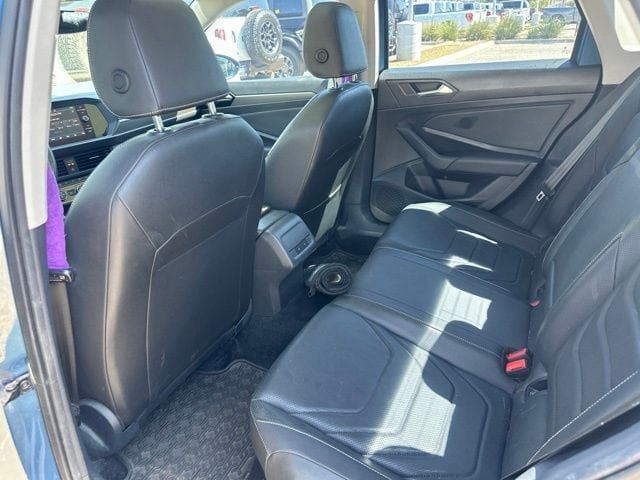 Used 2021 Volkswagen Jetta SEL Premium FWD image 8