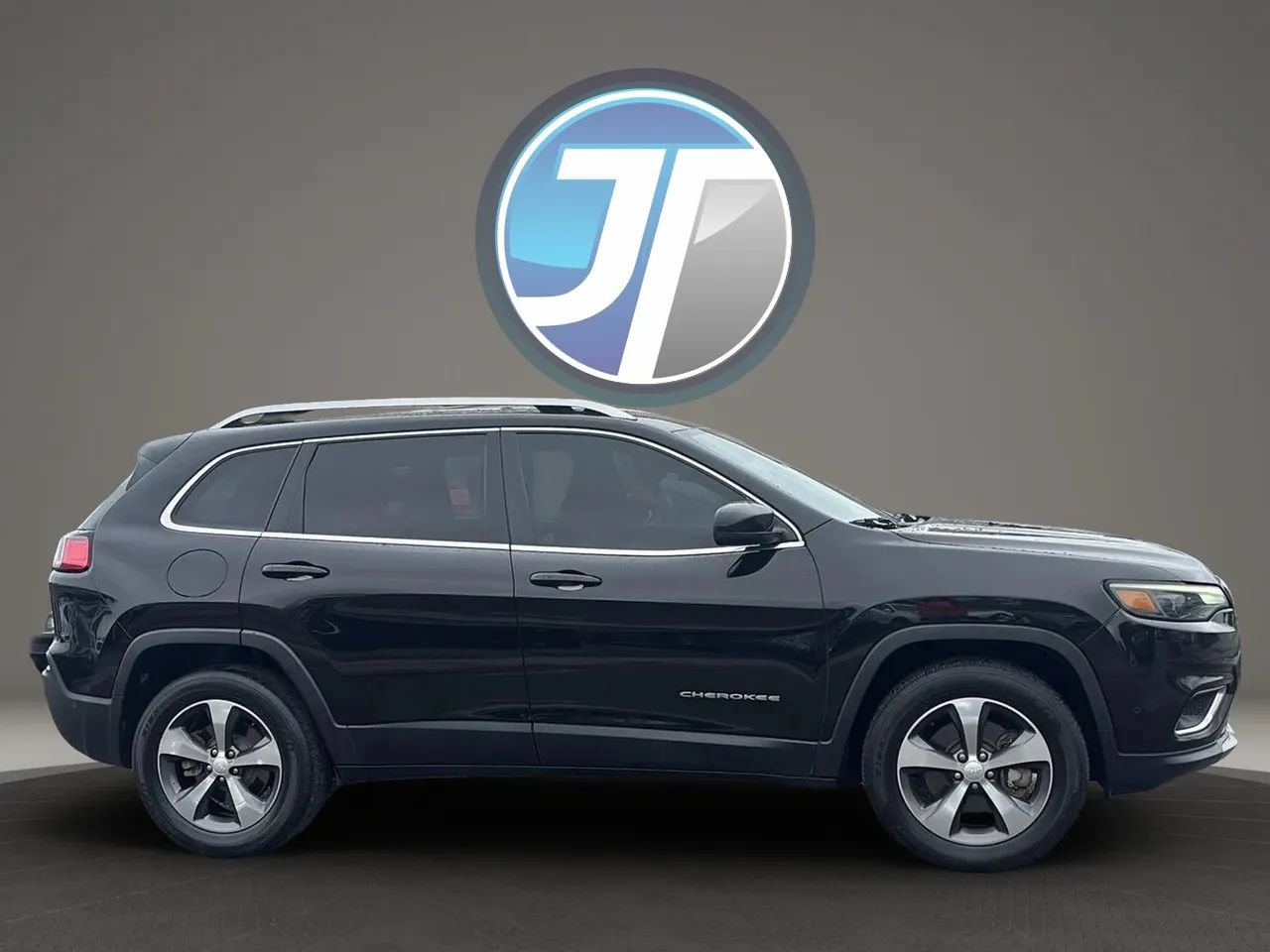 Used 2019 Jeep Cherokee Limited w/ Luxury Group AWD/4WD image 7