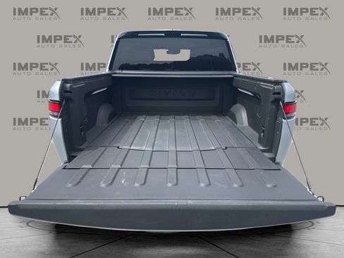 Used 2022 Rivian R1T Launch Edition image 30