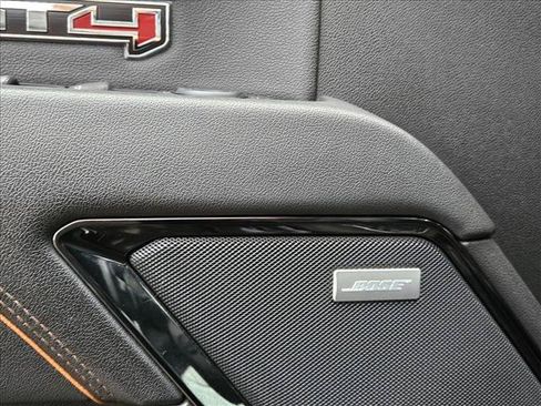 Used 2023 GMC Sierra 1500 AT4 w/ AT4 Premium Package AWD/4WD image 28