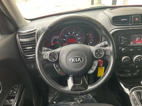 Used 2015 Kia Soul ! image 11