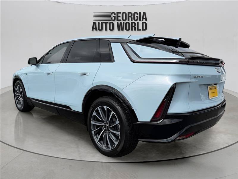 Used 2024 Cadillac Lyriq Sport w/ LPO, Floor Liner Package RWD image 9