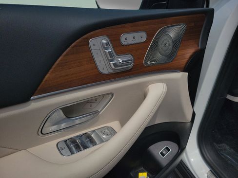 Certified 2026 Mercedes-Benz GLS 450 4MATIC image 22