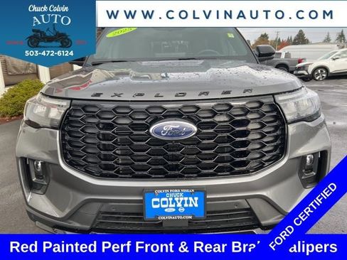 Certified 2025 Ford Explorer ST-Line w/ ST-Line Street Pack AWD/4WD image 4