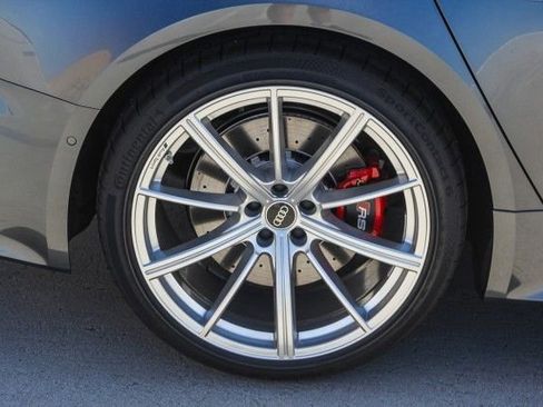 New 2026 Audi RS 7 Performance image 9