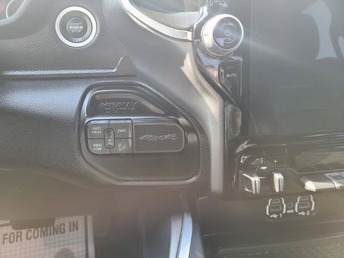 Used 2024 RAM 2500 Laramie w/ Sport Appearance Package AWD/4WD image 15