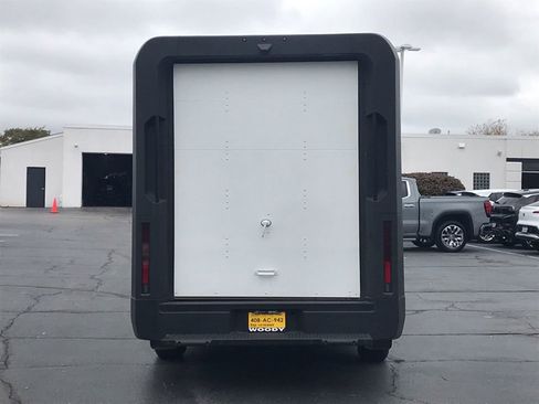 Used 2024 Chevrolet Brightdrop 600 w/ Commercial Equipment Package AWD/4WD image 9