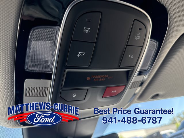 Used 2023 Hyundai Santa Fe SEL FWD image 23