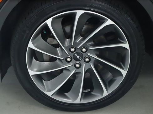 Used 2022 Lincoln Nautilus Reserve w/ Equipment Group 201A AWD/4WD image 39