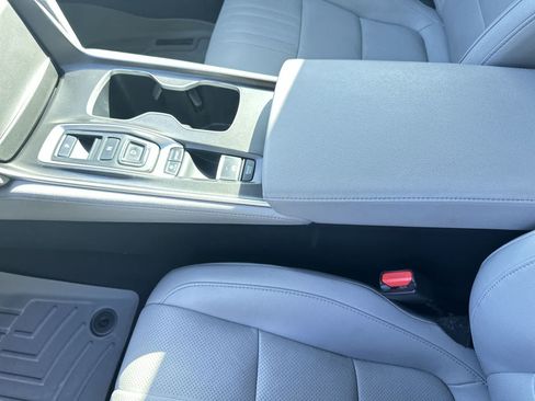 Used 2019 Honda Accord Touring image 19