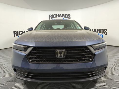 Used 2023 Honda Accord EX image 3