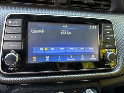 Used 2020 Nissan Kicks S FWD image 12