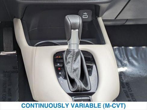 Certified 2024 Honda HR-V LX image 19