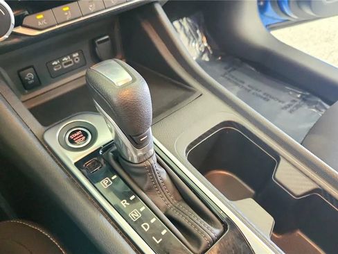 Used 2024 Nissan Sentra SV FWD image 27