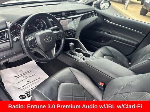 Used 2019 Toyota Camry XLE w/ Navigation Package FWD image 13
