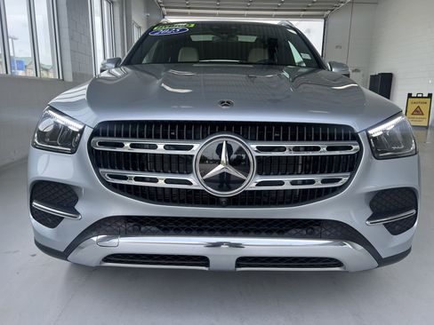 Certified 2025 Mercedes-Benz GLE 450e 4MATIC image 5