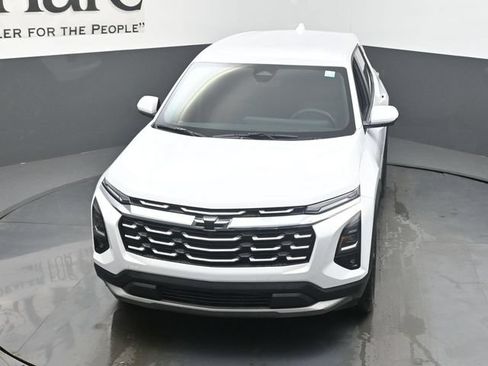 New 2026 Chevrolet Equinox LT w/ Safety and Technology Package FWD image 37
