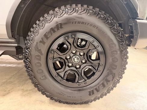 Used 2024 Ford Bronco Wildtrak AWD/4WD image 13