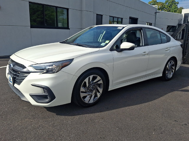 Used 2023 Subaru Legacy Limited AWD/4WD image 3