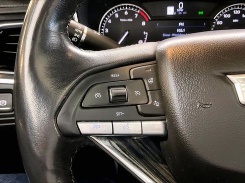 Used 2024 Cadillac XT6 Premium Luxury FWD image 24