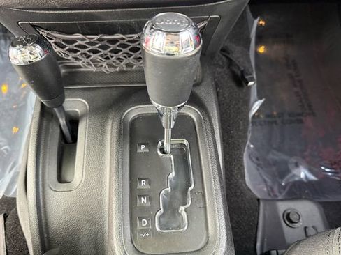 Used 2016 Jeep Wrangler Unlimited Sport w/ Quick Order Package 24S image 31