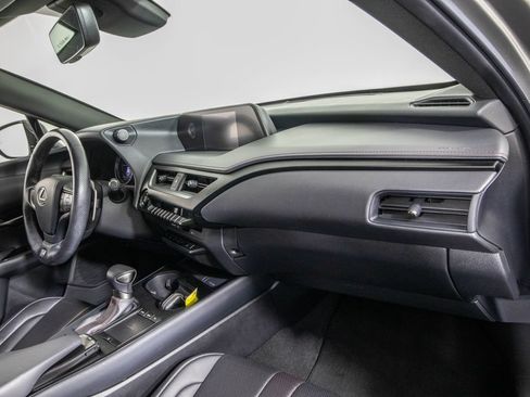 Used 2019 Lexus UX 200 F Sport w/ F Sport Premium Package FWD image 19