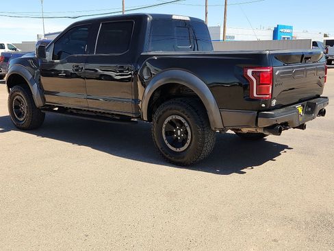 Used 2018 Ford F150 Raptor w/ Equipment Group 802A Luxury image 3