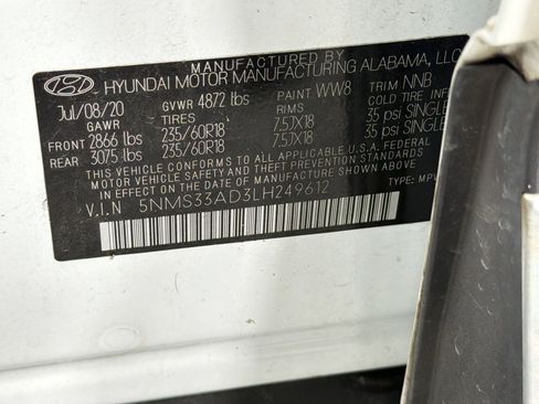 Used 2020 Hyundai Santa Fe SEL w/ Convenience Package image 19