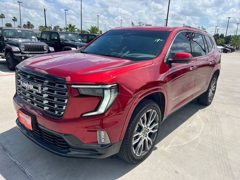 Used 2026 GMC Acadia Denali Ultimate FWD image 3