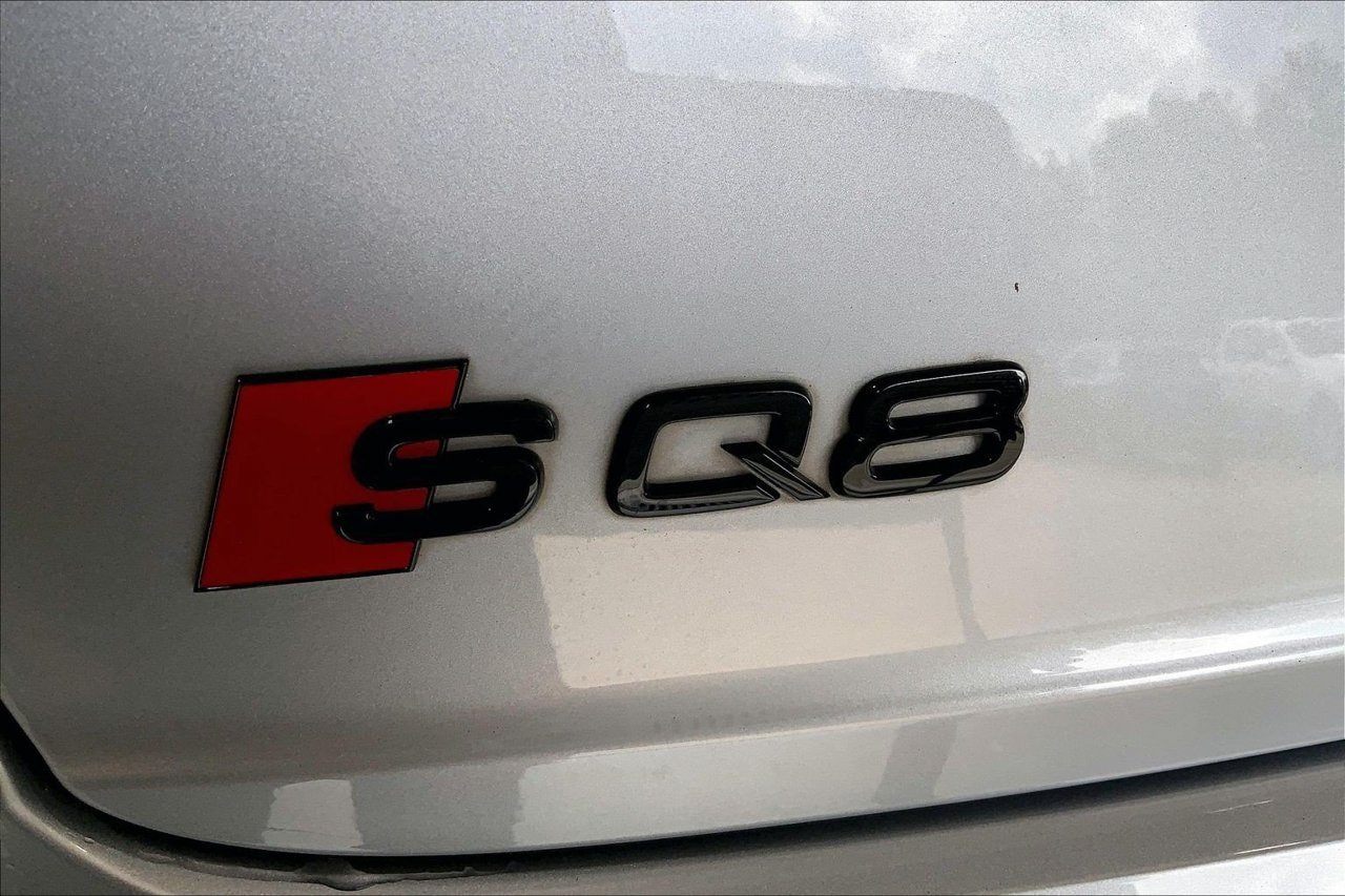 Used 2021 Audi SQ8 Prestige w/ Prestige Package AWD/4WD image 30