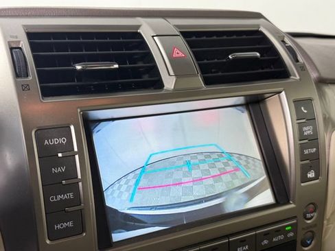 Used 2018 Lexus GX 460 Premium w/ Premium Package AWD/4WD image 21
