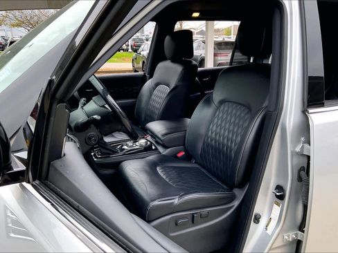 Used 2021 INFINITI QX80 Sensory w/ All-Season Package image 7