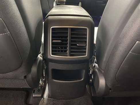 Used 2023 Kia Sportage EX image 13