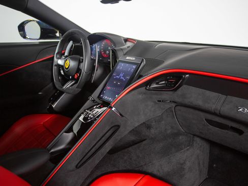 Certified 2022 Ferrari Roma image 41