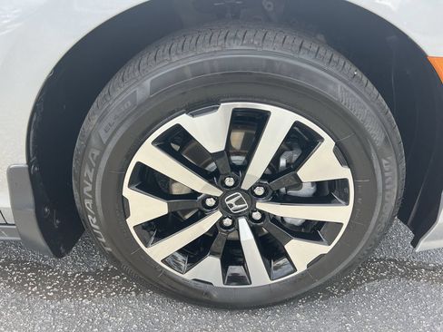 Used 2025 Honda Odyssey EX-L image 13