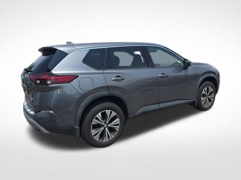 Used 2021 Nissan Rogue SV FWD image 3