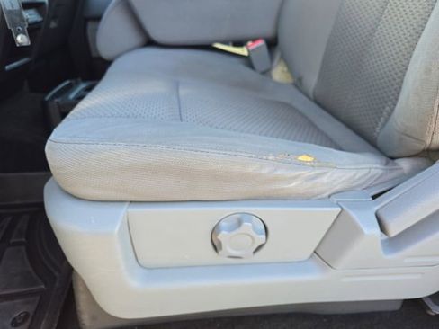 Used 2011 Ford F150 XLT w/ XTR Pkg image 28