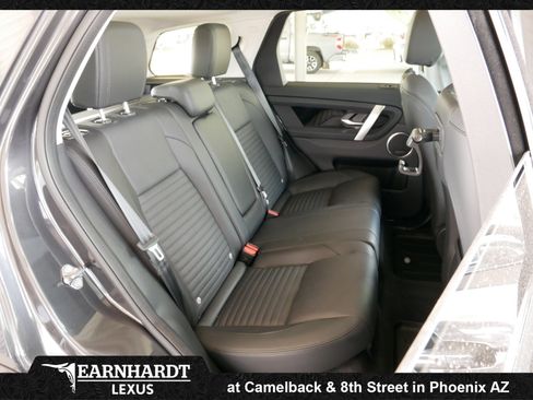 Used 2025 Land Rover Discovery Sport S image 3