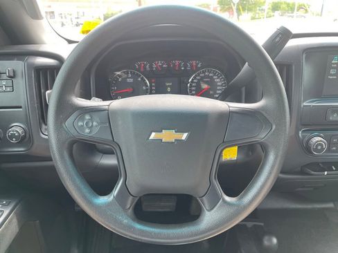 Used 2019 Chevrolet Silverado 2500 W/T AWD/4WD image 10