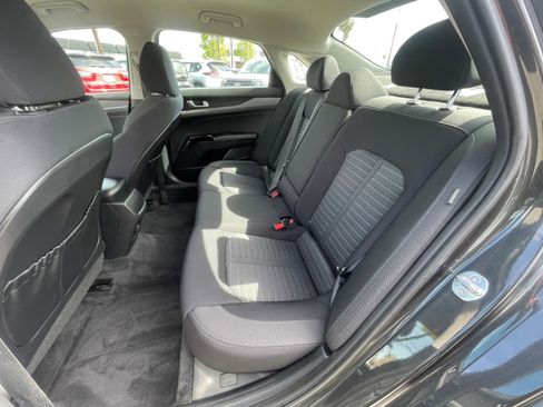 Used 2025 Kia K5 LXS image 28