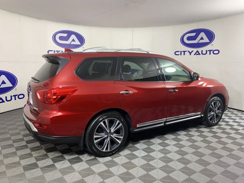 Used 2020 Nissan Pathfinder Platinum w/ Cargo Package FWD image 3