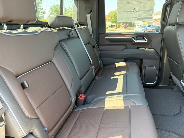 New 2026 GMC Sierra 3500 Denali w/ Denali Reserve Package AWD/4WD image 23