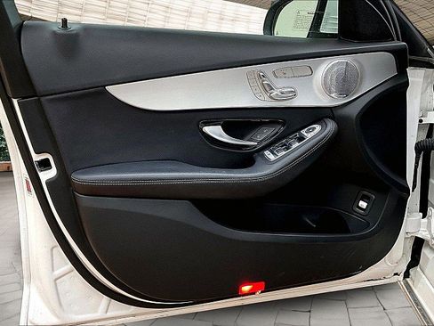 Used 2021 Mercedes-Benz C 300 Sedan w/ Premium Package image 17