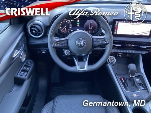 New 2024 Alfa Romeo Tonale Veloce image 47